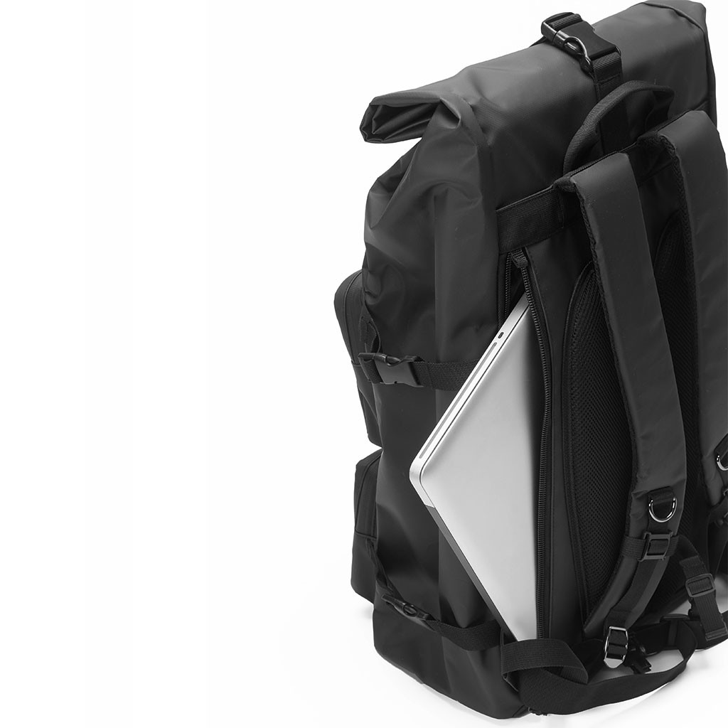 magma-rolltop-backpack-iii_595e455231618.jpg