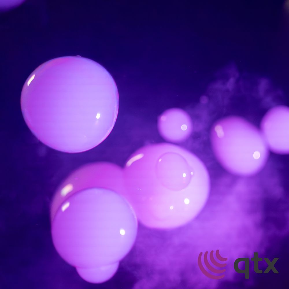 maquina-de-bolhas-e-fumo-700w-com-comando-qtx_6a7da03a2c784.jpg