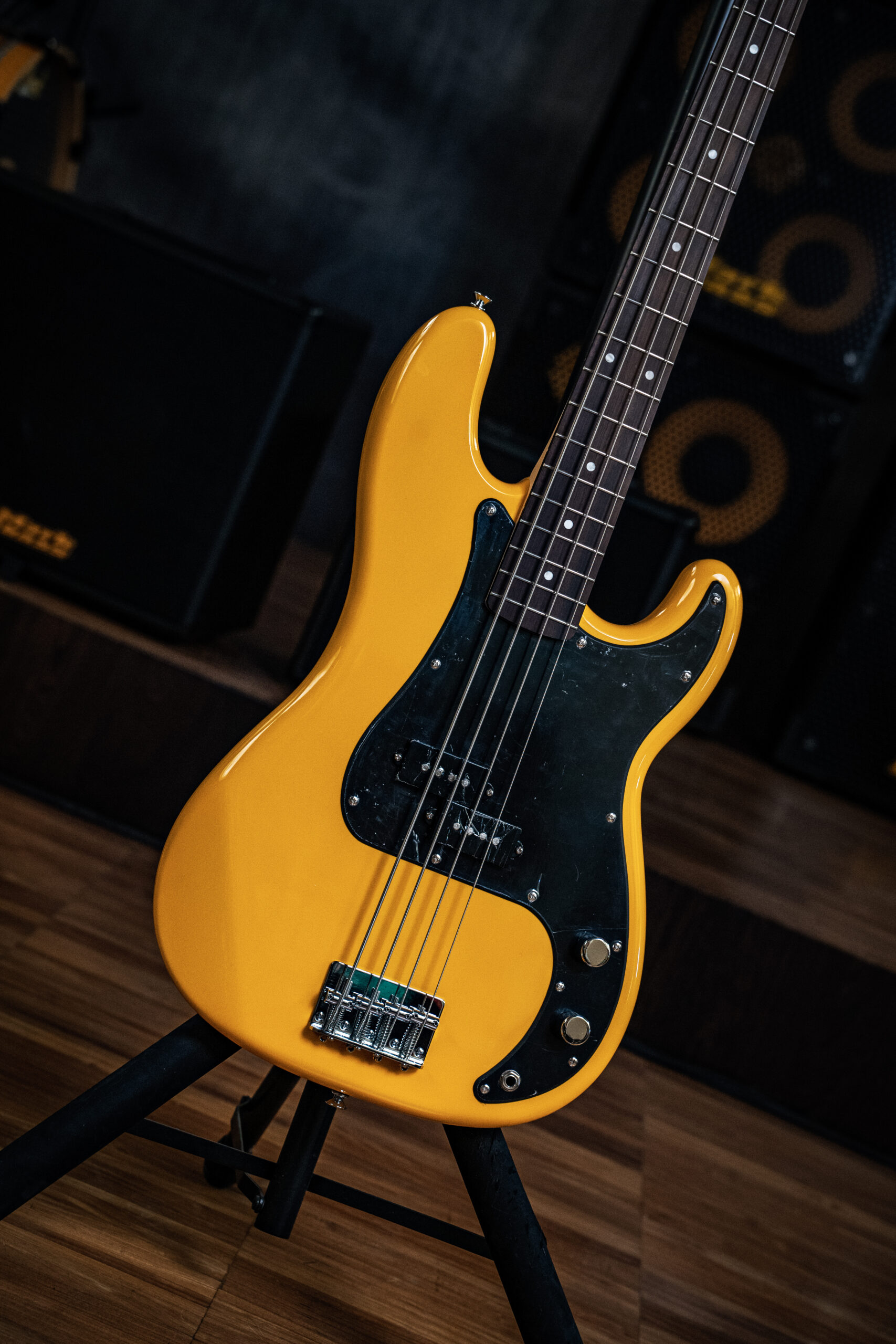 markbass-mb-yellow-pb_6734bfb48f296.jpg