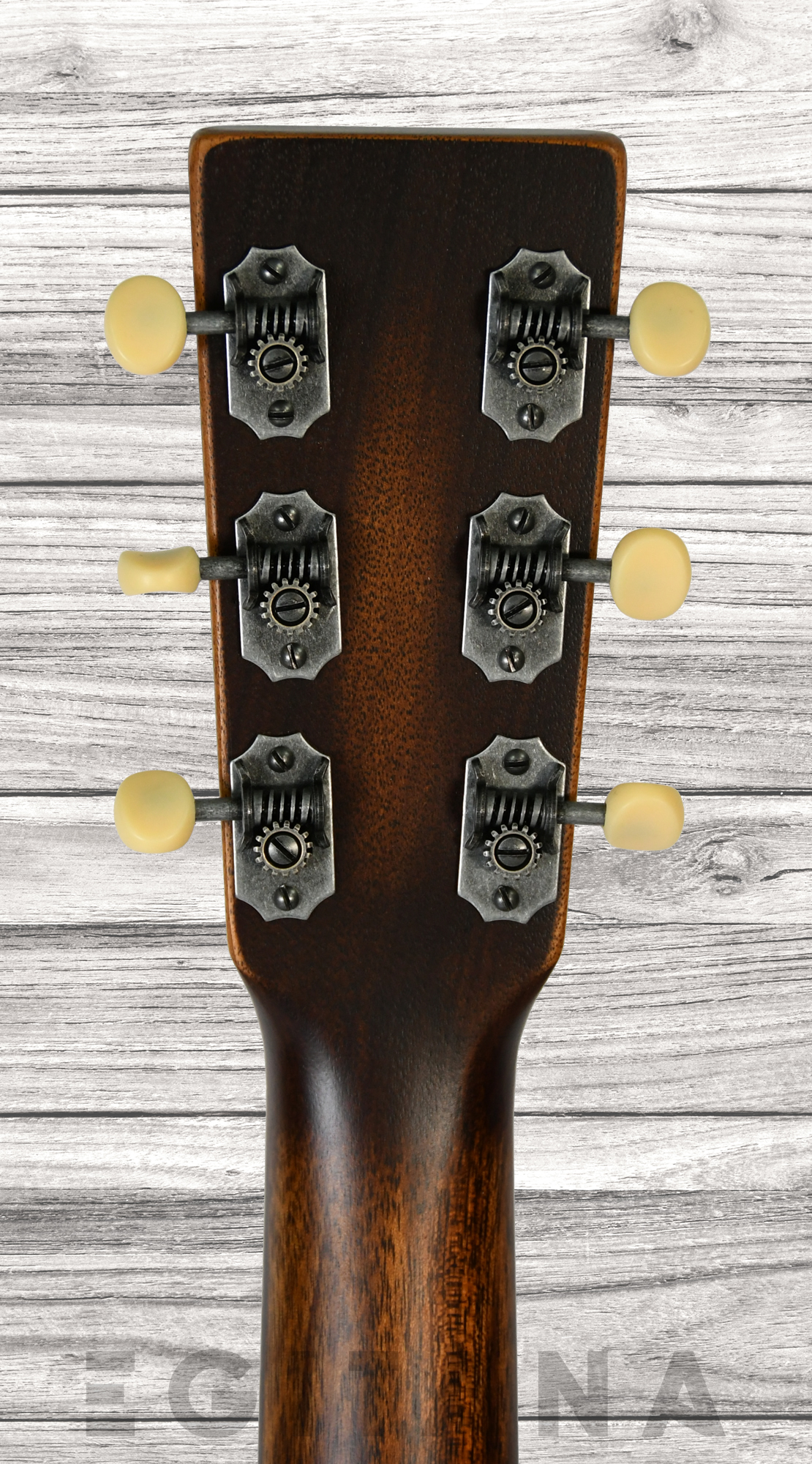 martin-000-15m-streetmaster-dark-mahogany_6356bb6b89623.jpg