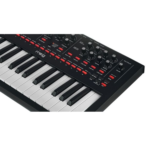 moog-messenger_6a82e99e3e598.jpg
