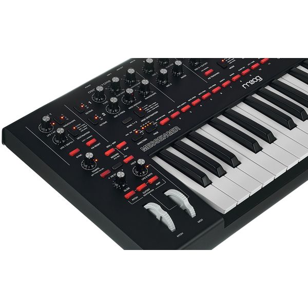 moog-messenger_6a82e99fd3523.jpg