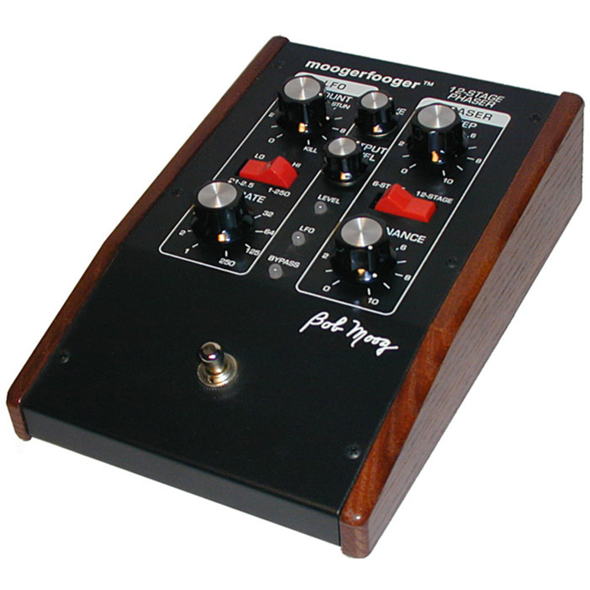 moog-mf-103_5bc5c13d19d18.jpg