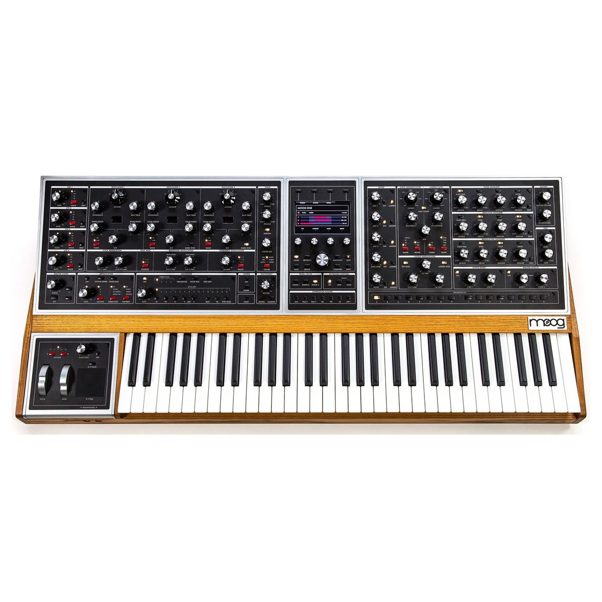 moog-one-8_5bc4c08b50d1d.jpg