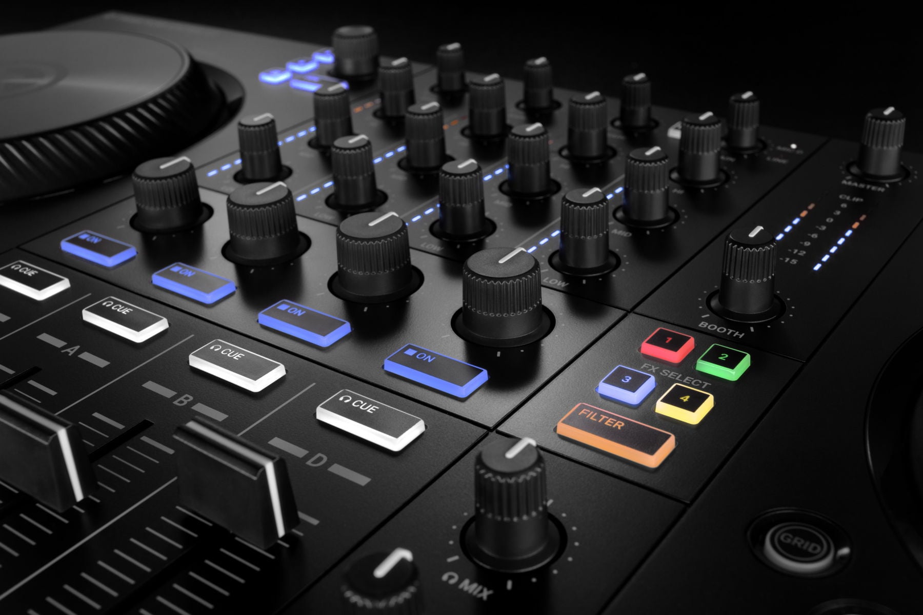 native-instruments-traktor-s3_6397388142caa.jpg