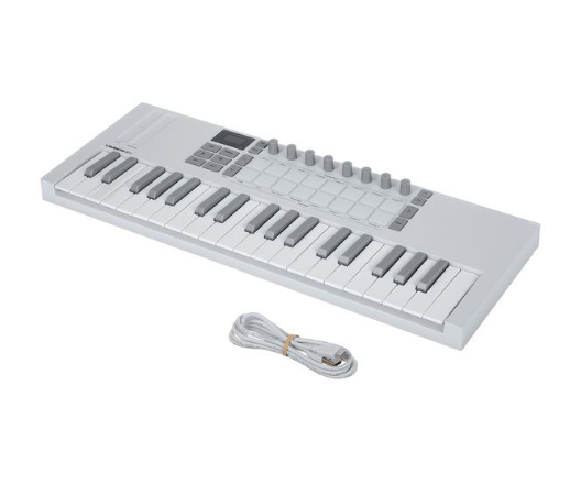 novation-launchkey-mini-37-mk4-wh_6920868edd3ed.png