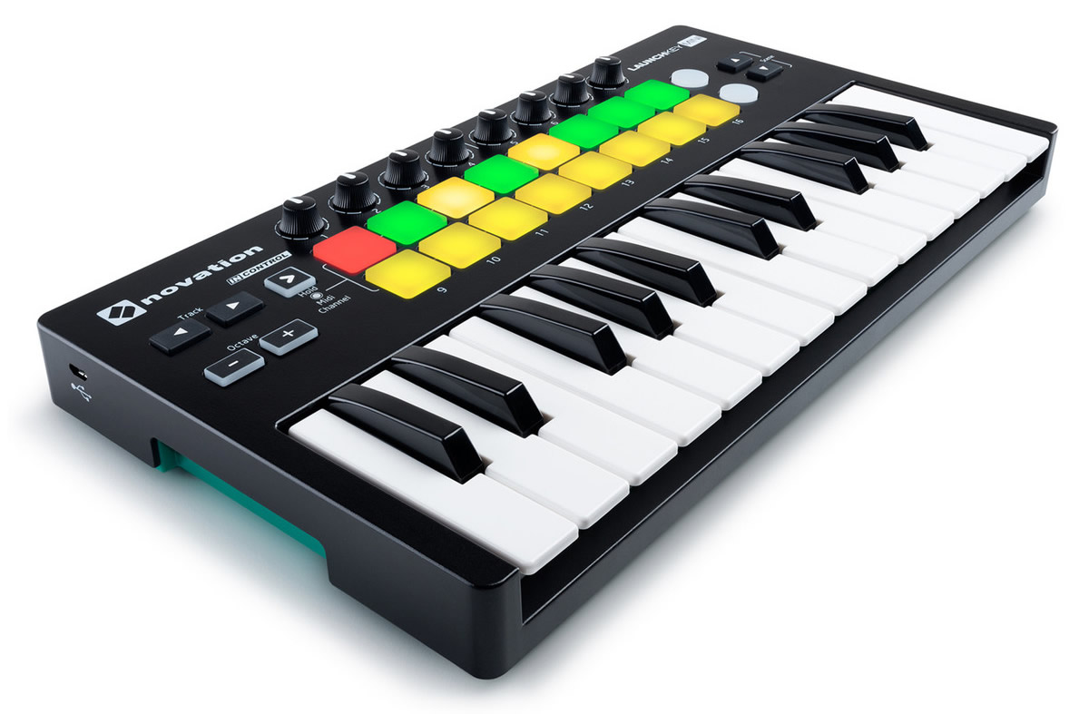 novation-launchkey-mini-mk2_5afeda656d576.jpg