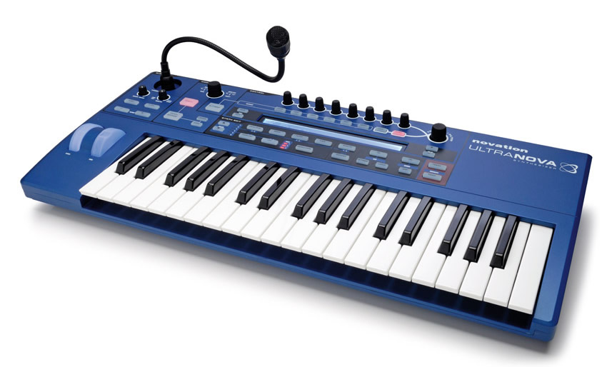 novation-ultranova_5b057eae74b58.jpg