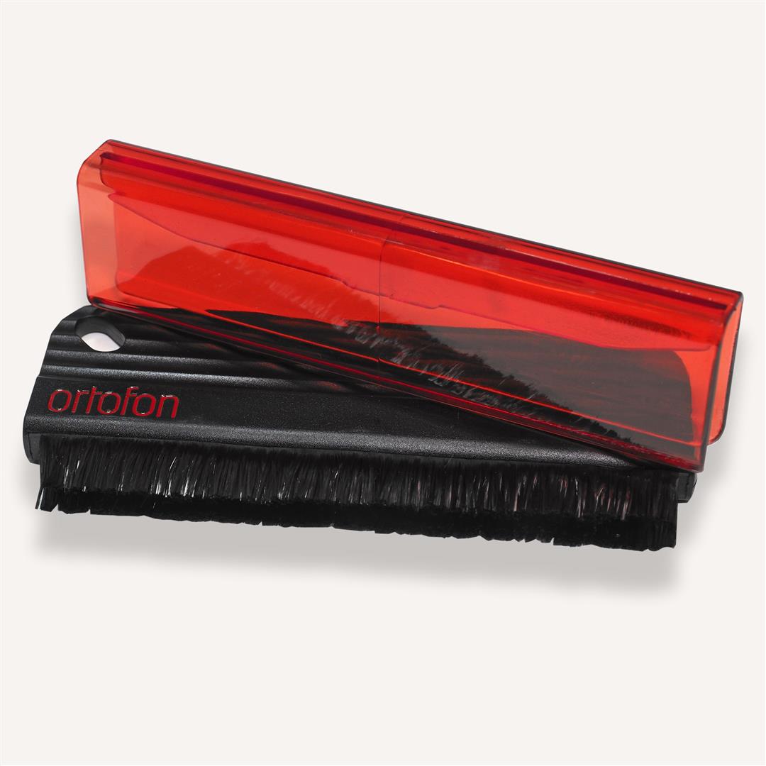 ortofon-dj-record-brush_5e0dc63691de8.jpg