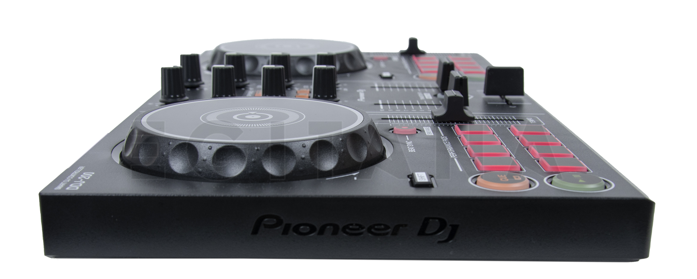 pioneer-ddj-200-smart-dj-controller_619e693651a19.jpg