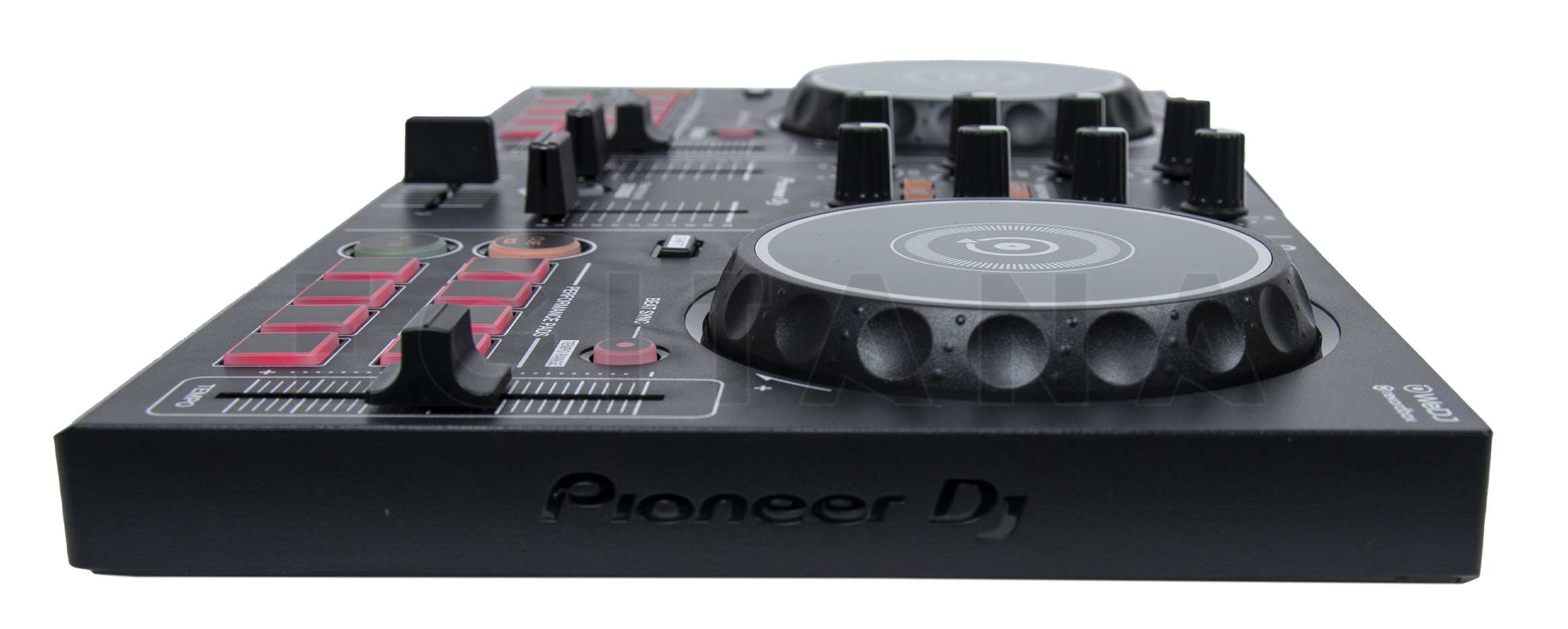 pioneer-ddj-200-smart-dj-controller_619e69379385d.jpg