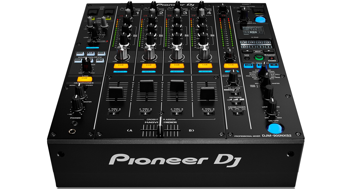 pioneer-djm-900nxs2_591f231eeb959.jpg