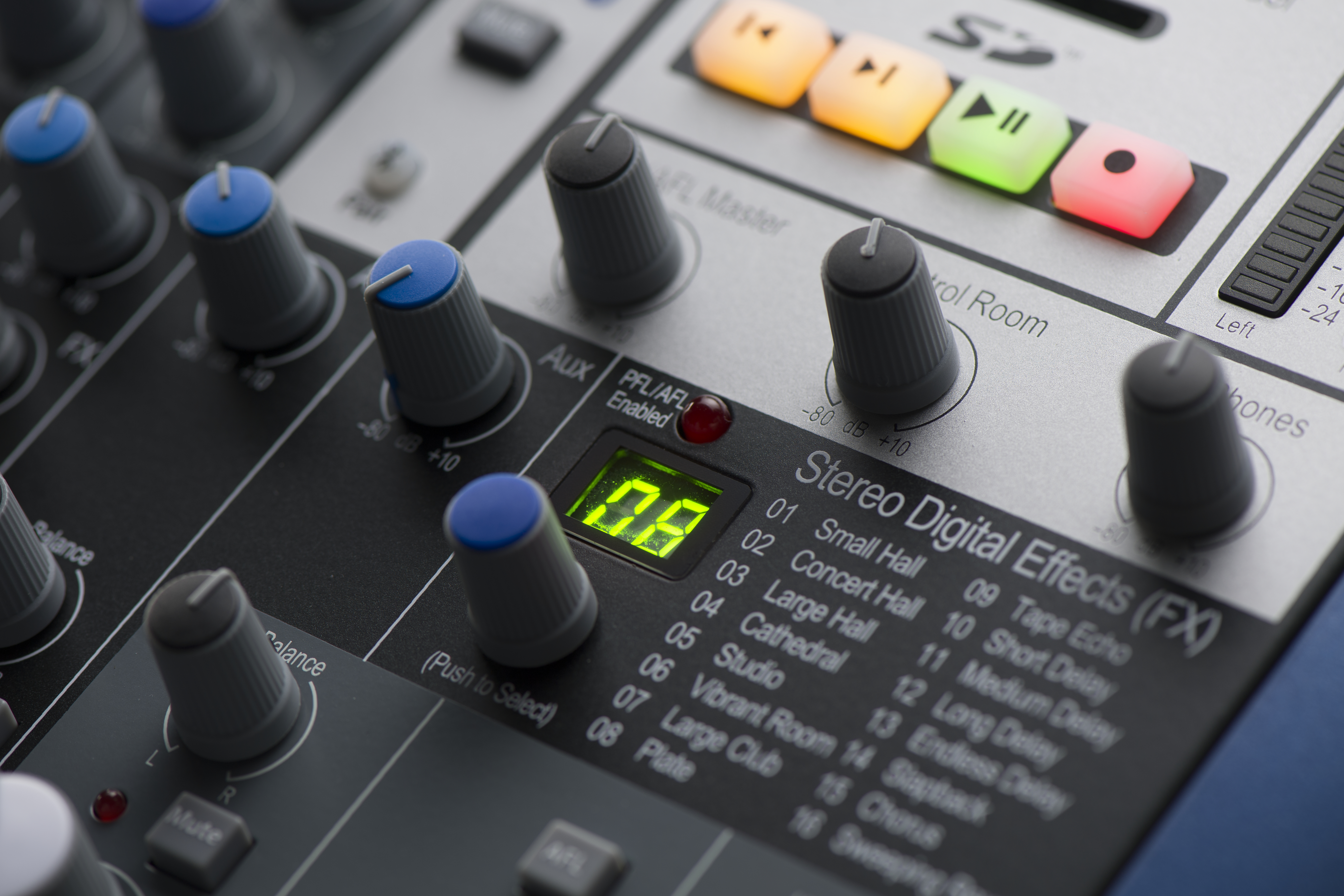 presonus-studiolive-ar8c-usb-c-mixer_61b9e167d7dc3.jpg