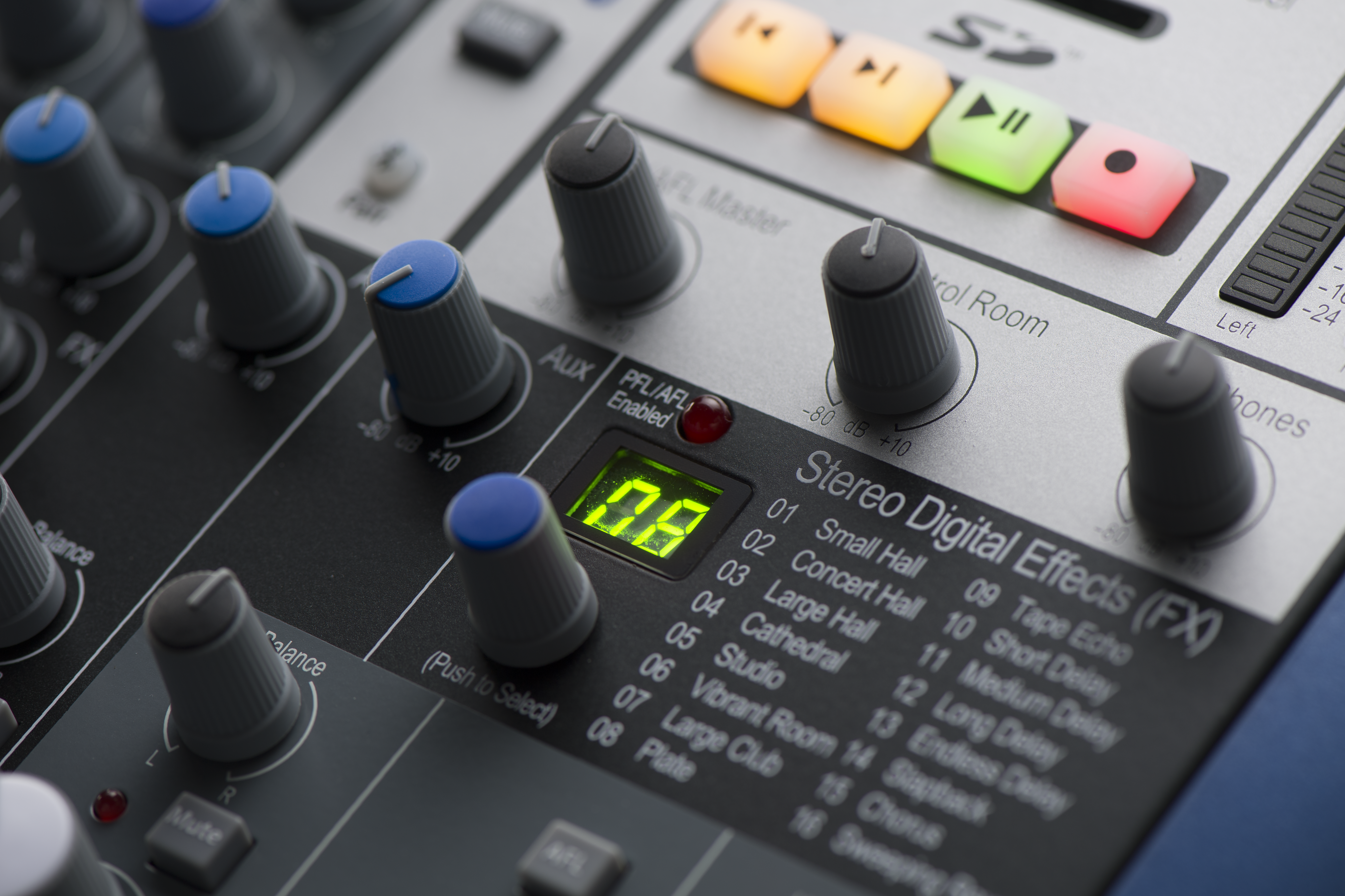 presonus-studiolive-ar8c-usb-c-mixer_61b9e167d7dc3.png