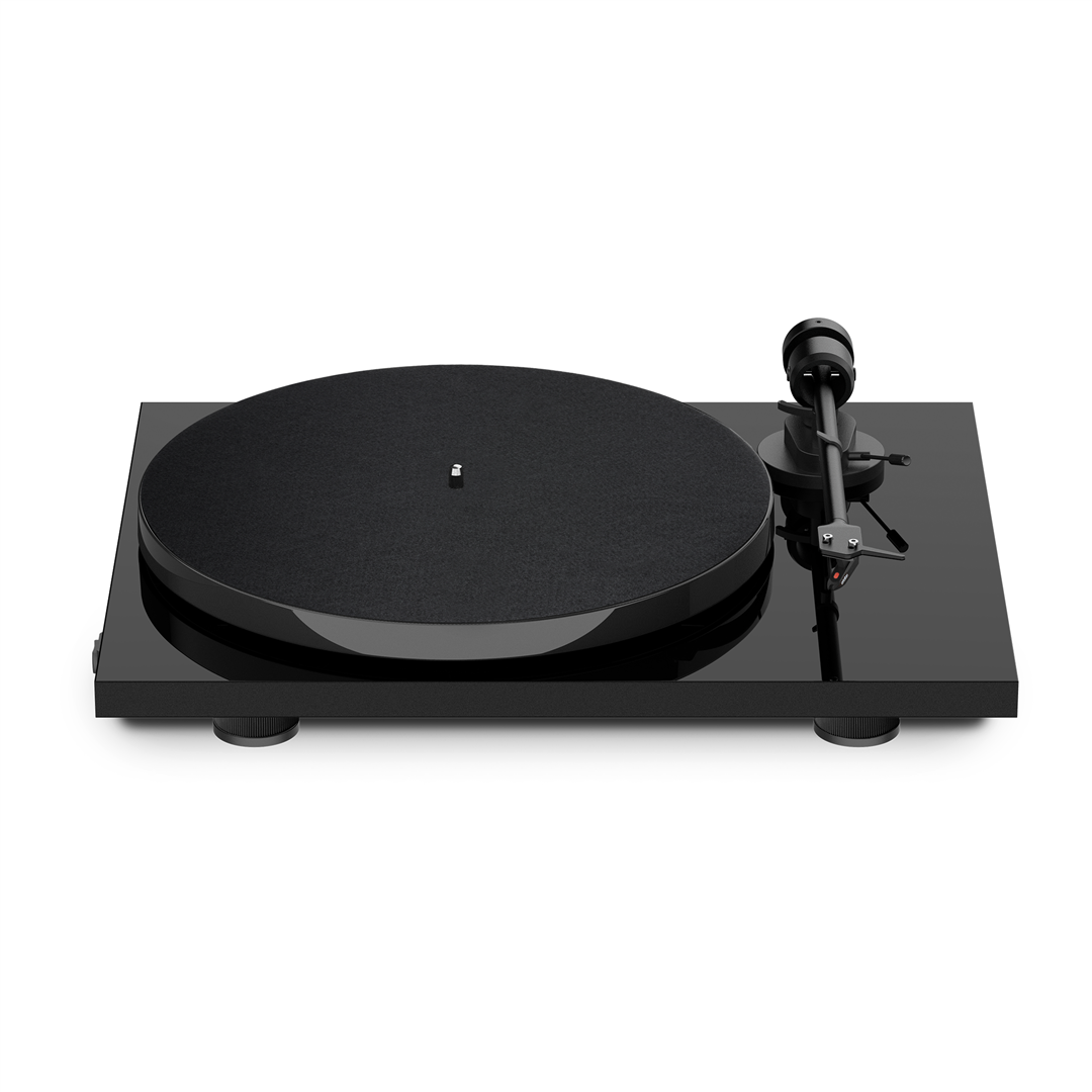 project-e1-phono-black-plug-play-entry-level-turntable-with-built-in-phono-preamp_65c10eb207bcf.png