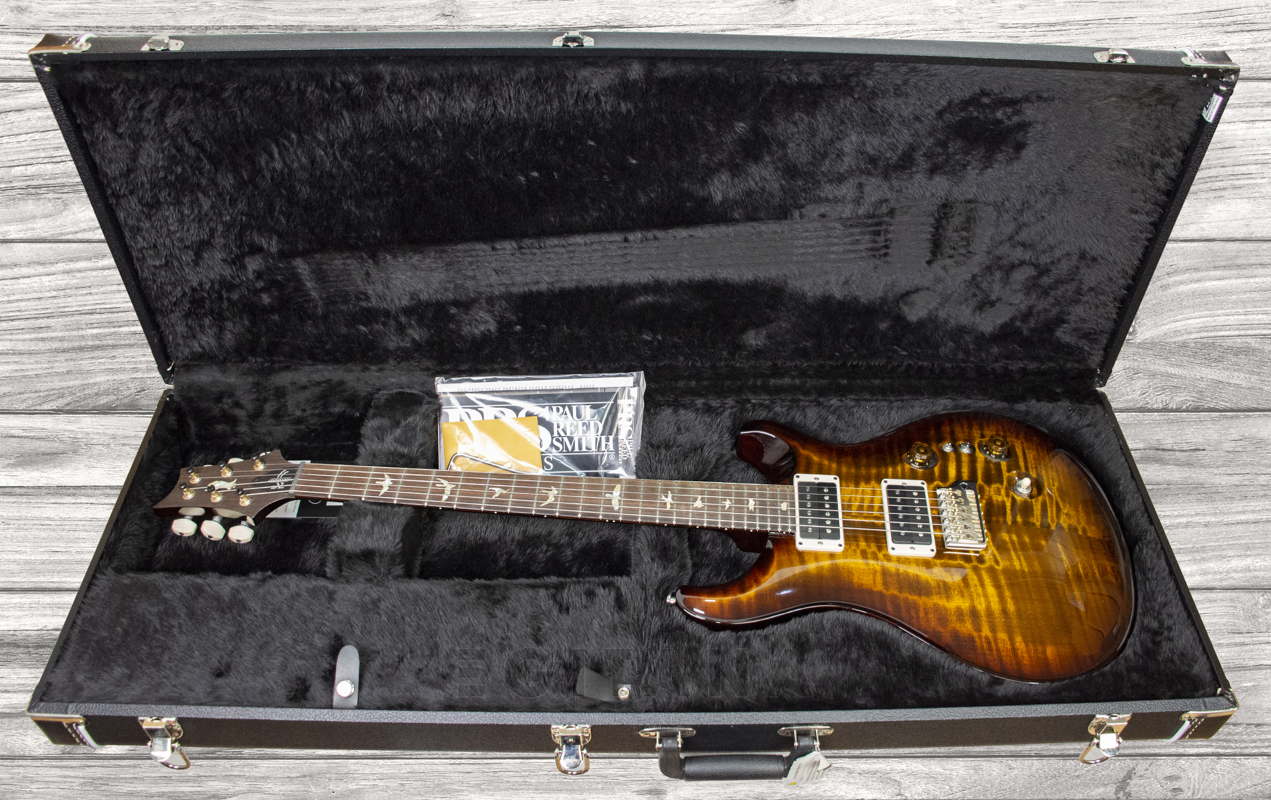 prs-custom-24-35th-anniv-bw_5f180b0709c6d.jpg