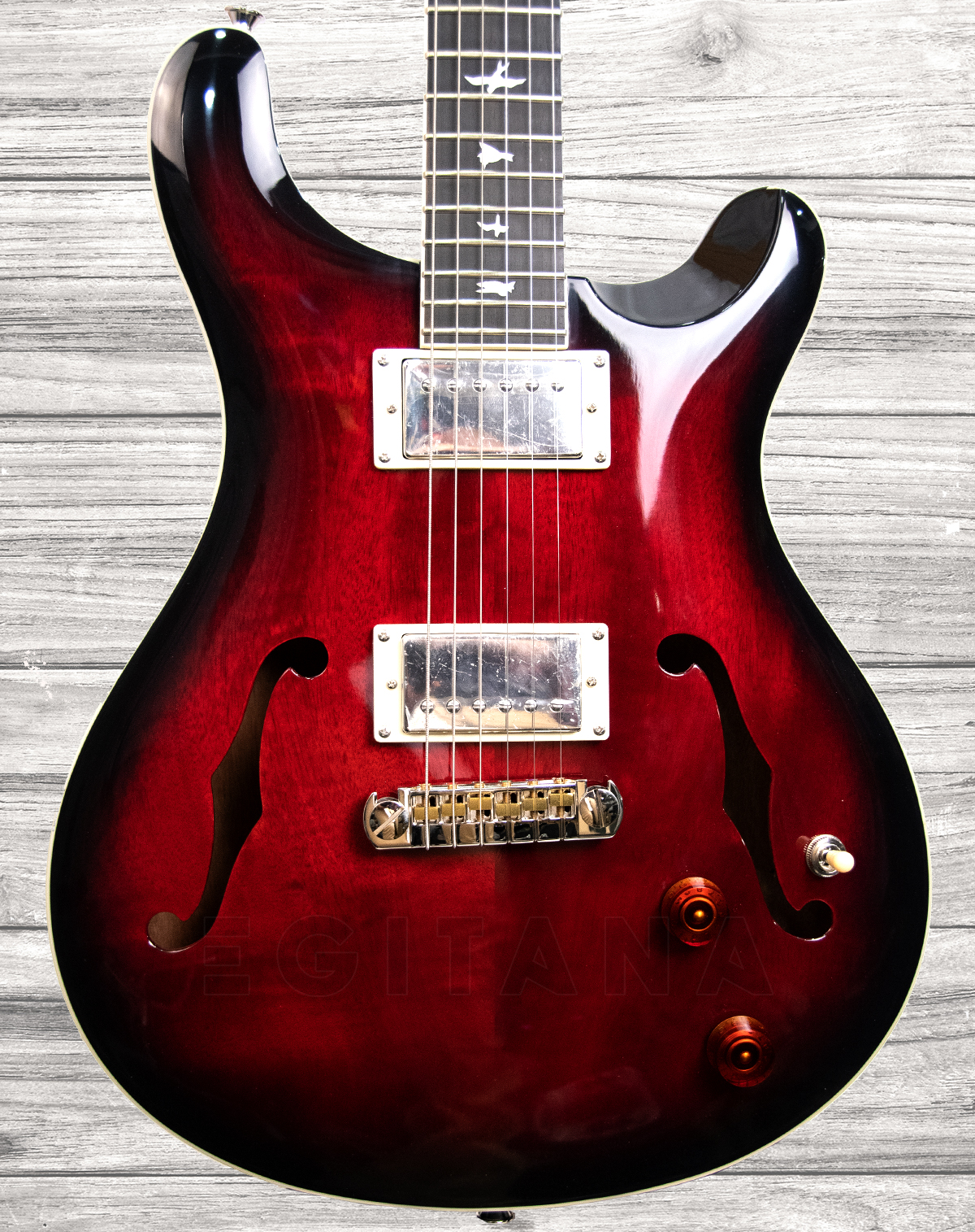 prs-se-hollowbody-standard-in-fire-red_5f5f945997be5.jpg