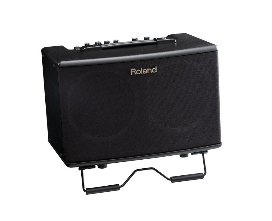 roland-ac-40_59675034c098e.jpg