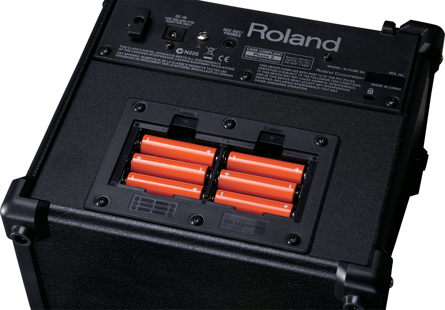 roland-micro-cube-gx-wh_599eaf9886e02.jpg