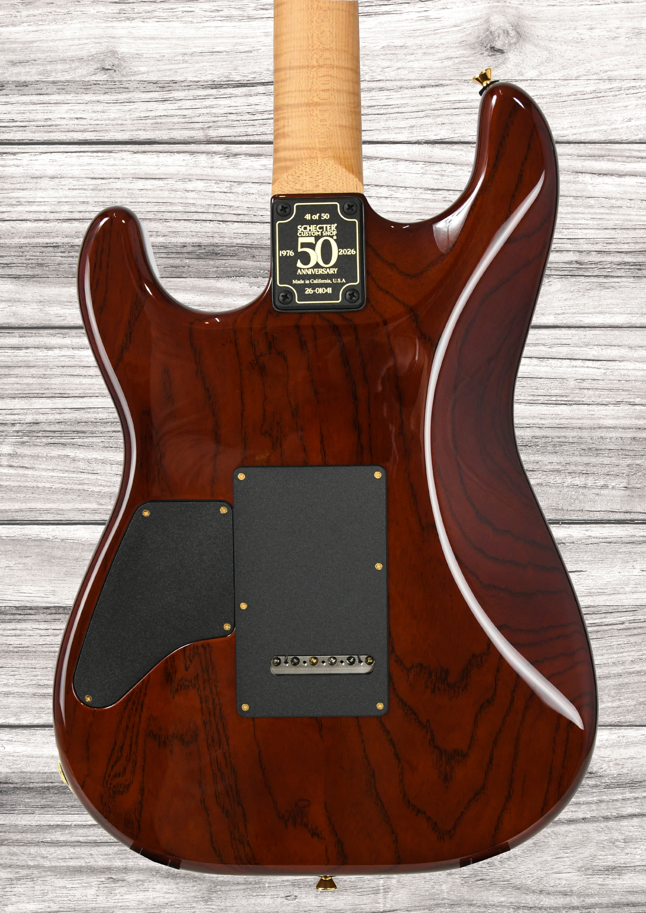 schecter-usa-custom-shop-cet-50th-anniversary-golden-anniversary-41-of-50_69982da68a1dc.jpg