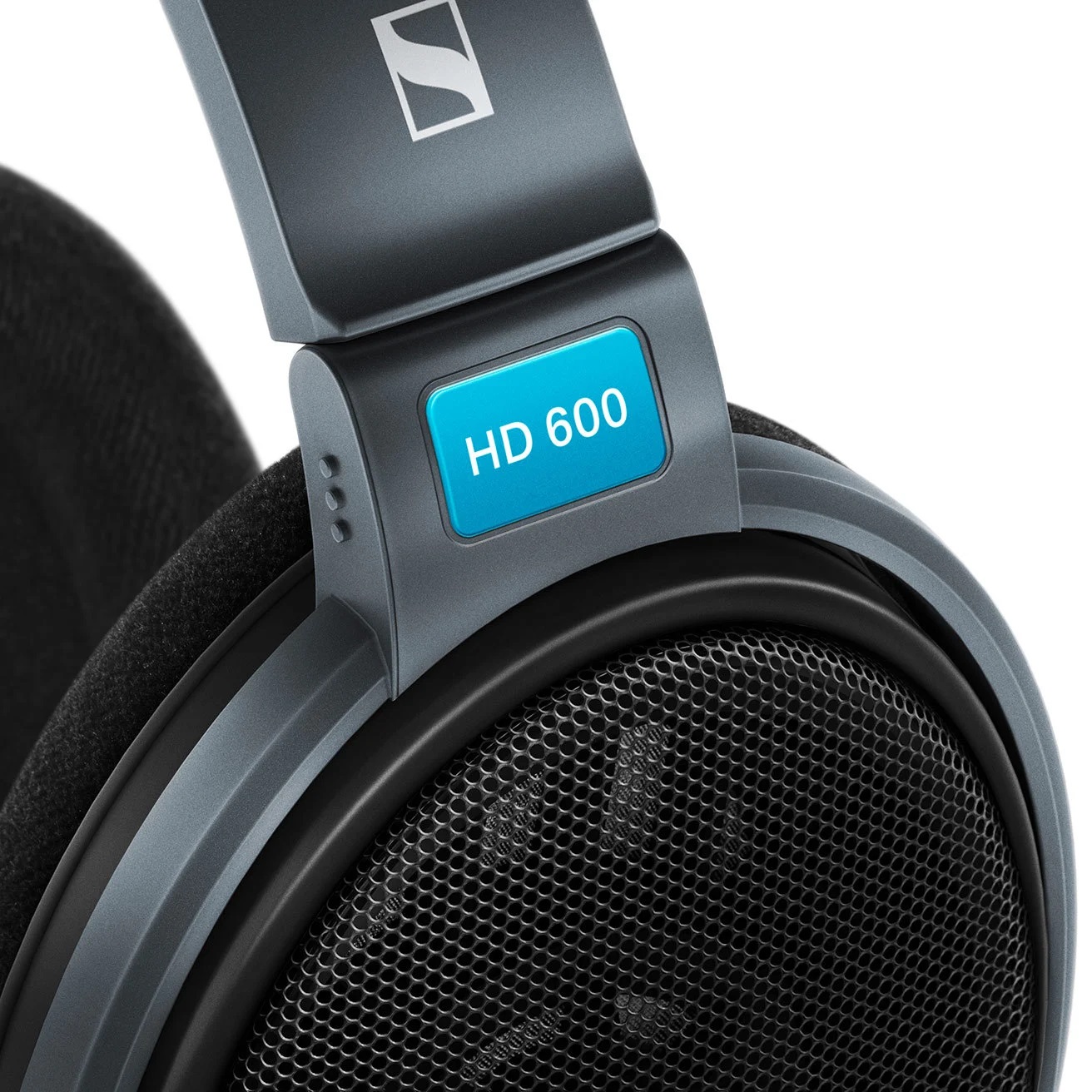 sennheiser-hd-600-new-version-2019_5f22d71f5c1cd.jpg
