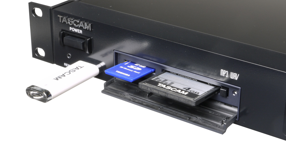 tascam-ss-r100_5b3e1a683509f.jpg
