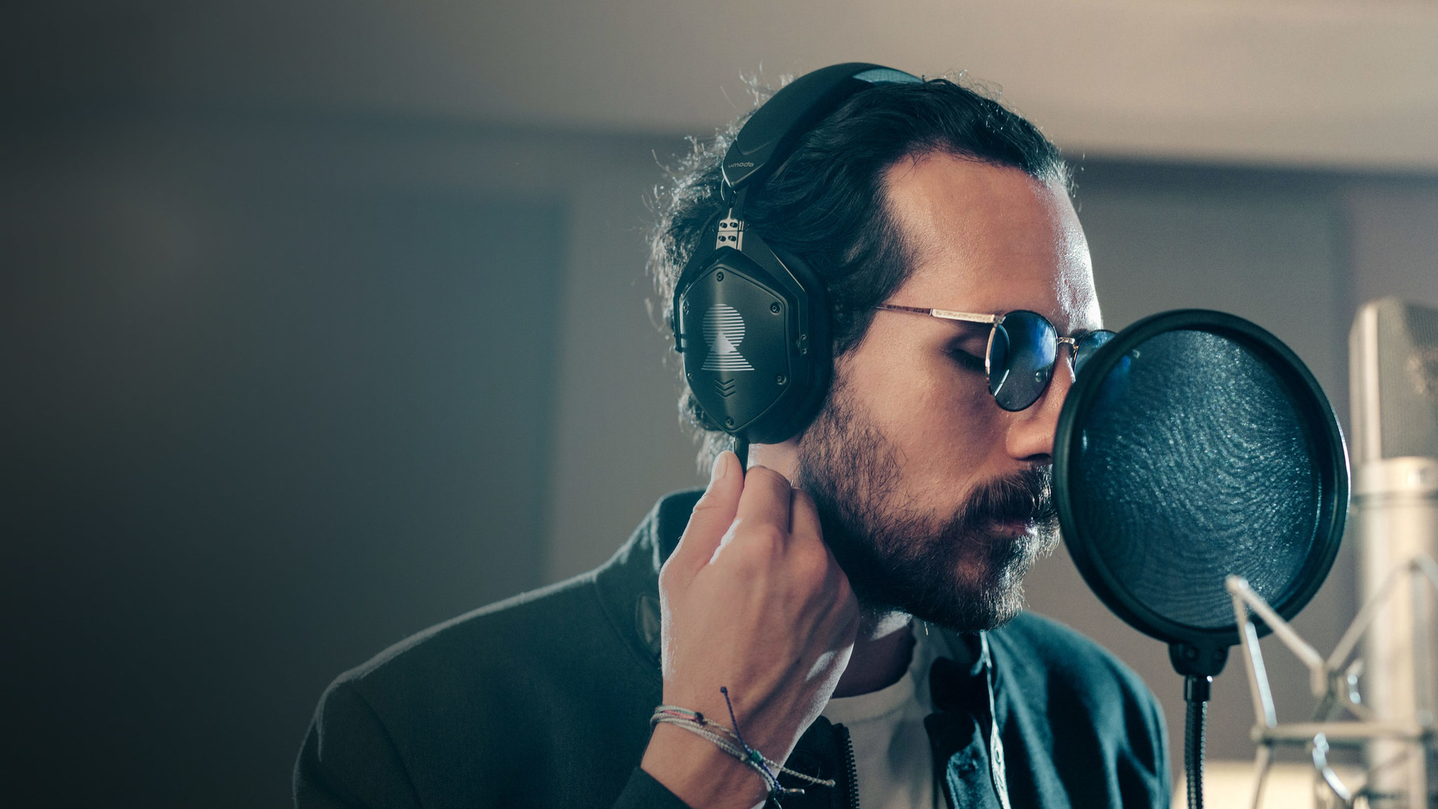 v-moda-m-200-auscultadores-profissionais-de-estudio_63444072a2a37.jpg