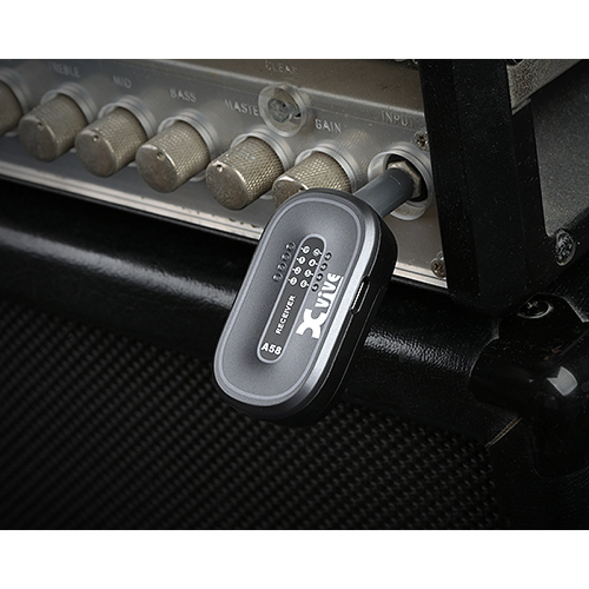 xvive-a-58-guitar-wireless-system_69c26e7b2df5c.png